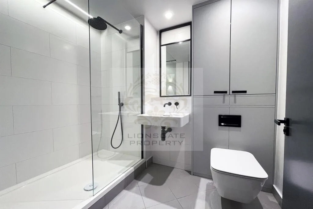 2 bedroom house for rent