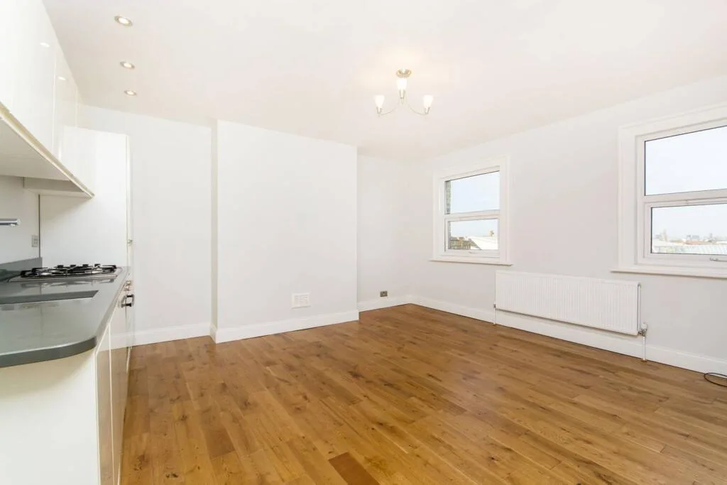 2 bedroom house for rent
