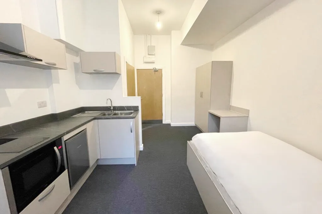 Studio apartment for rent
