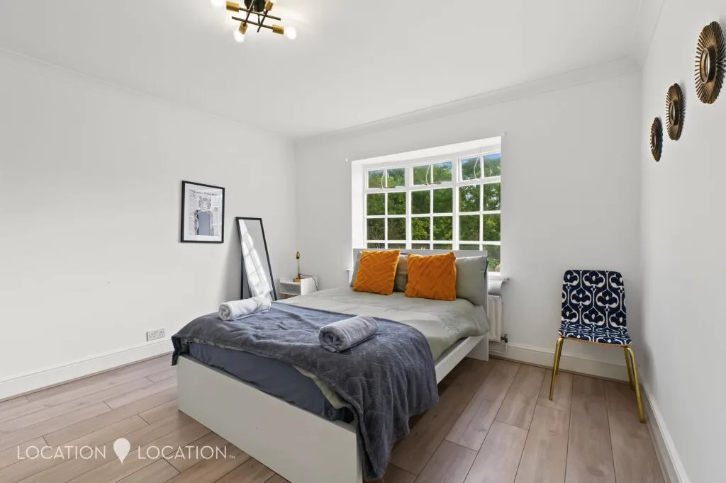 1 bedroom maisonette for rent