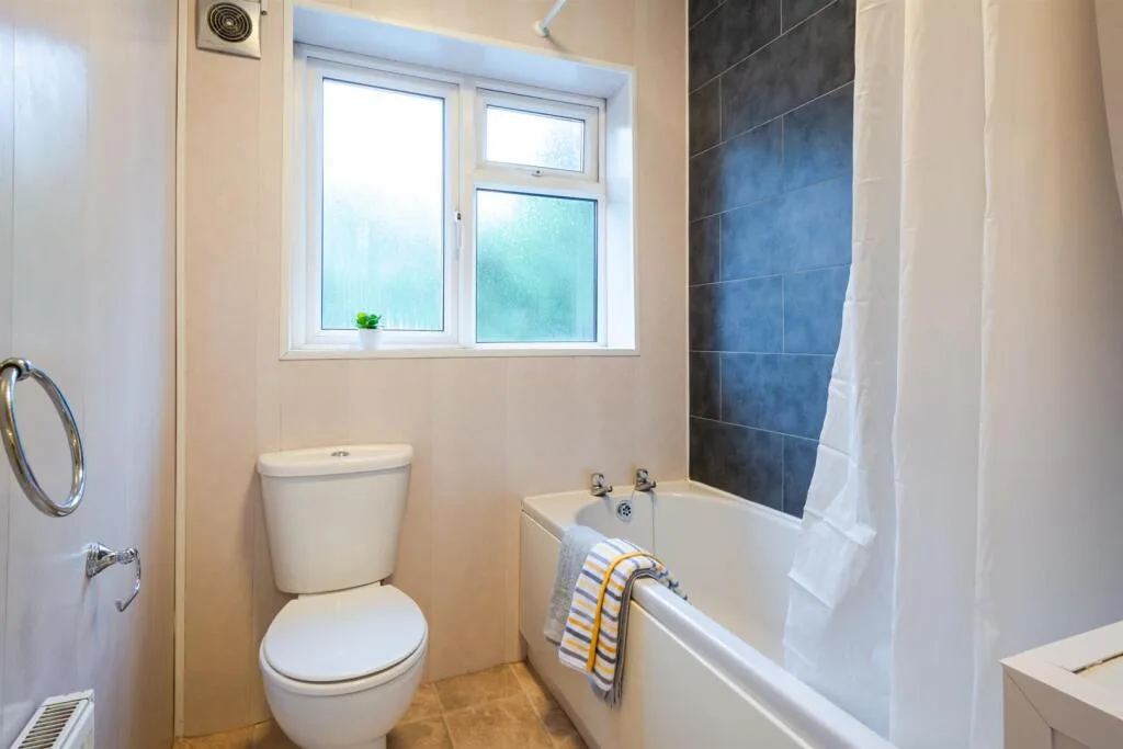4 bedroom flat for rent
