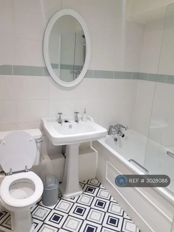 3 bedroom flat for rent