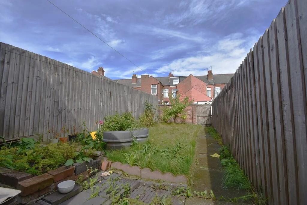 2 bedroom terraced house for rent