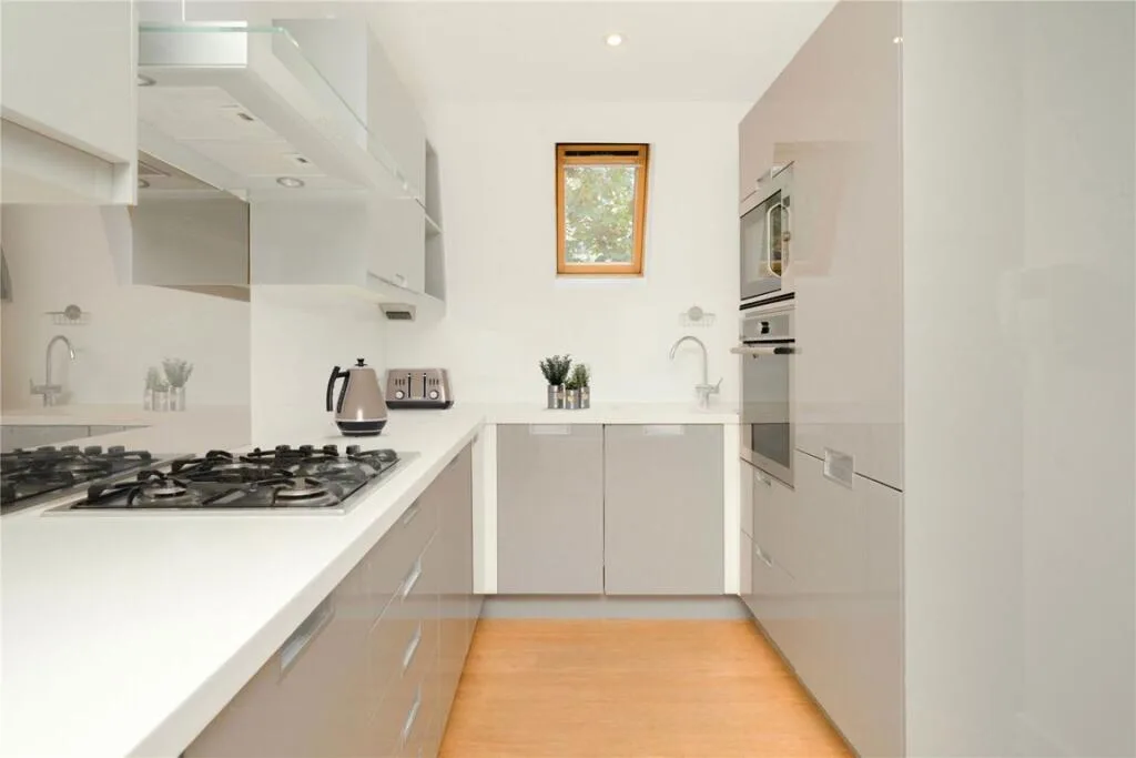 2 bedroom house for rent