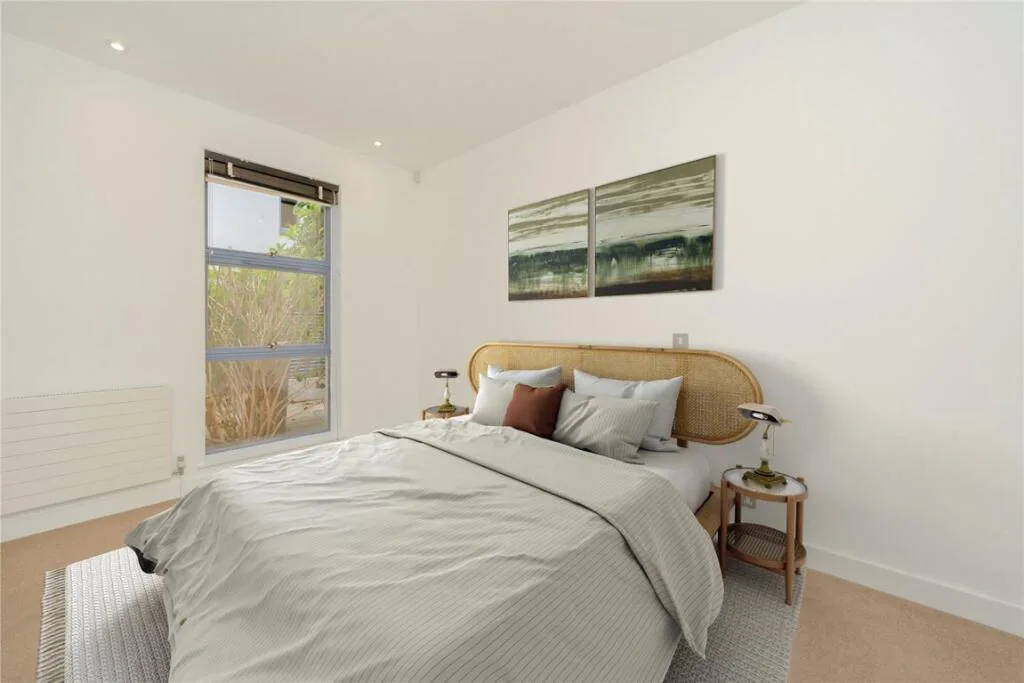2 bedroom house for rent