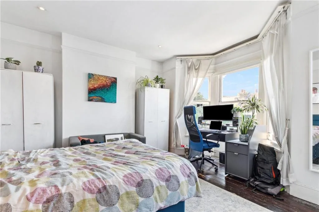 4 bedroom terraced house for rent