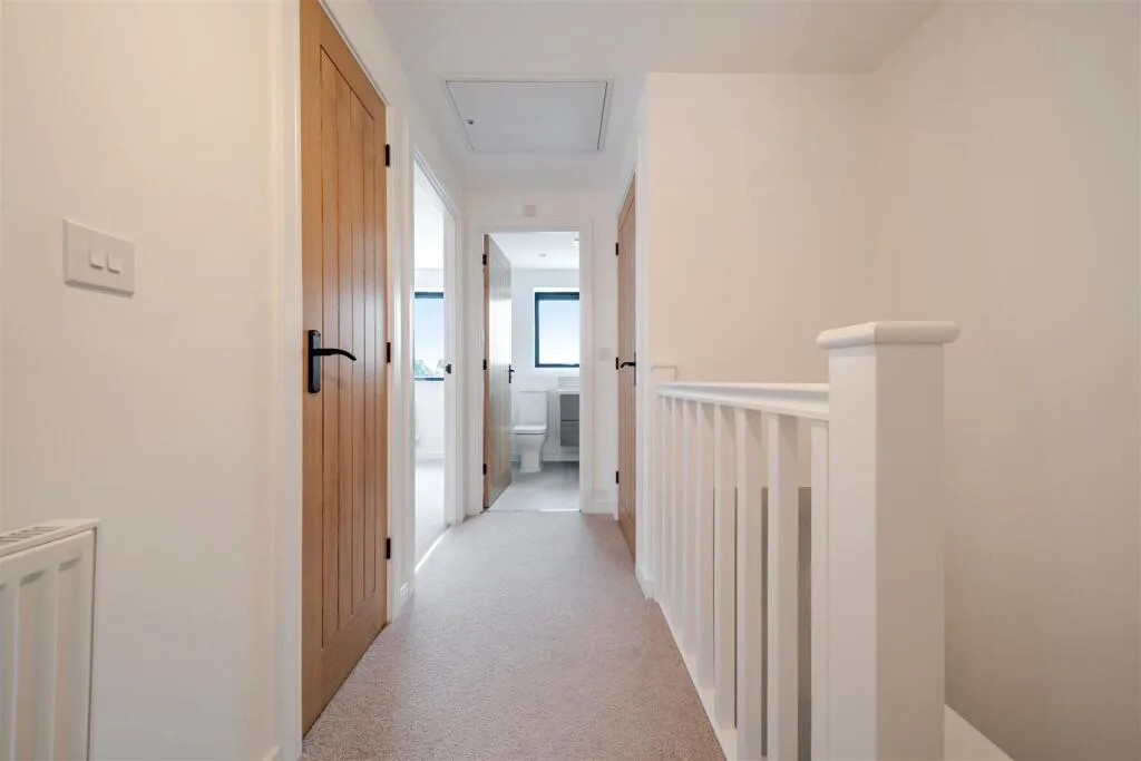 2 bedroom end of terrace house for rent