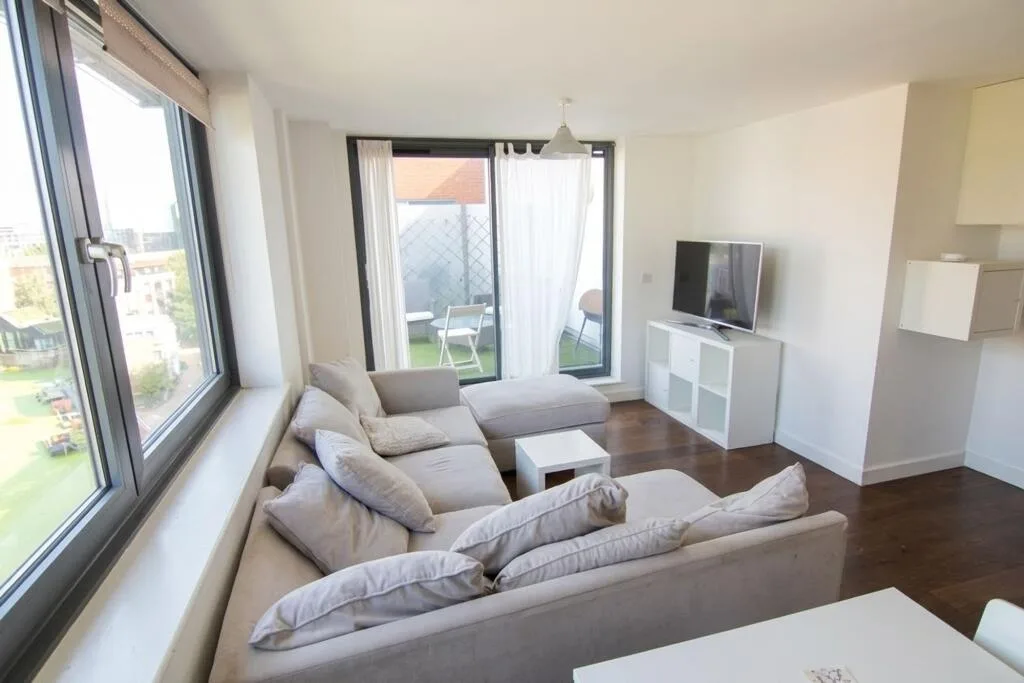 2 bedroom flat for rent