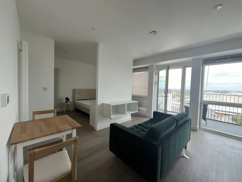 Studio flat for rent