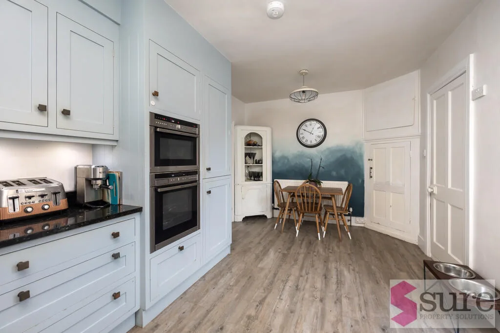 3 bedroom cottage for rent