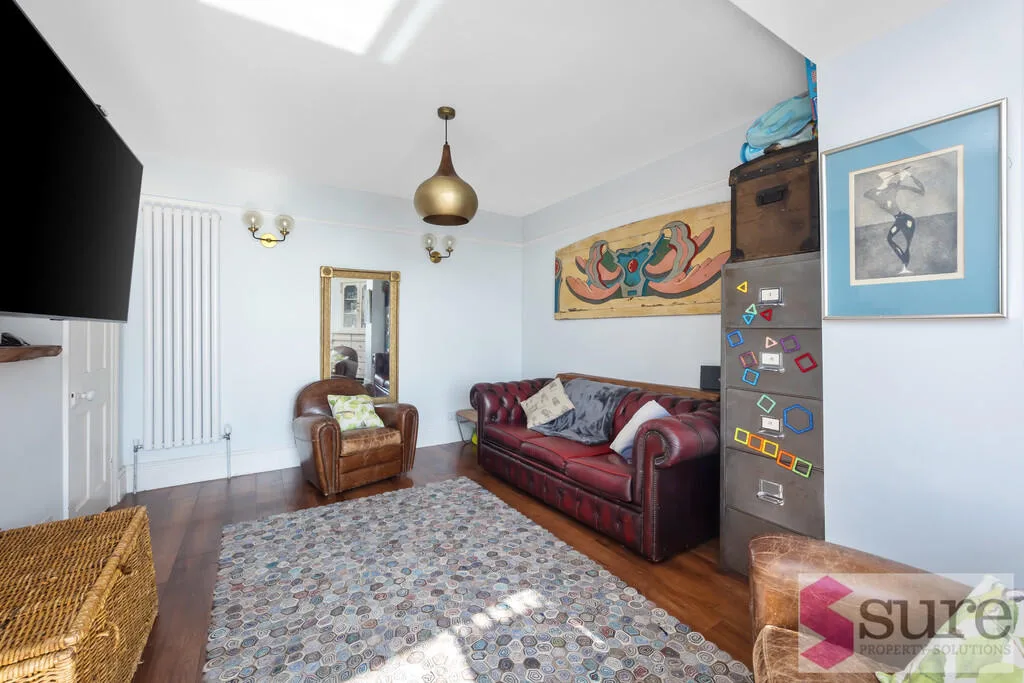 3 bedroom cottage for rent