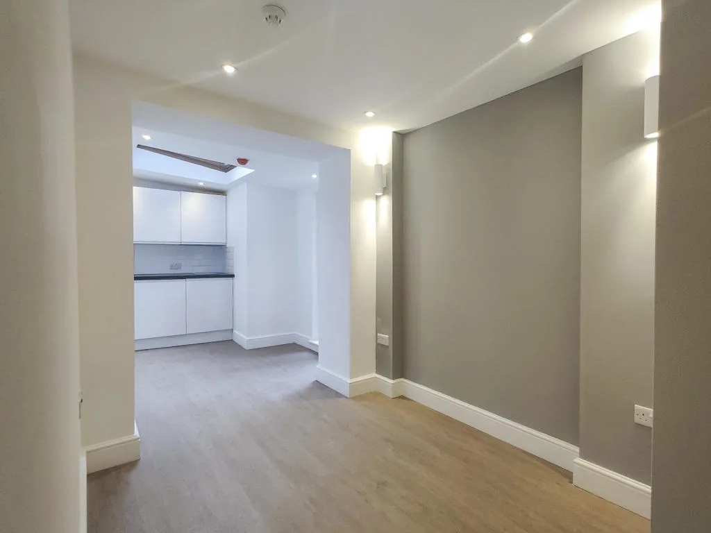 Studio flat for rent