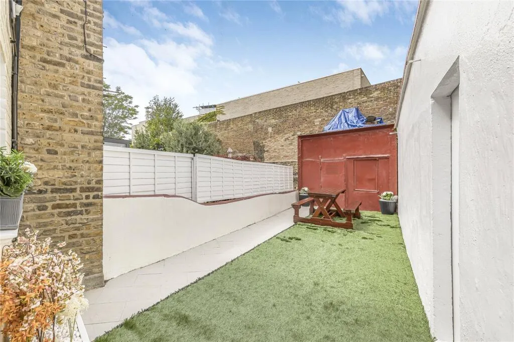 1 bedroom terraced house for rent