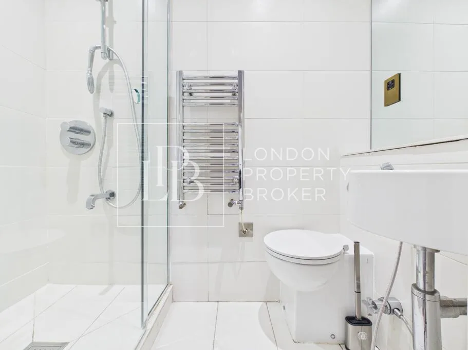 5 bedroom town house for rent