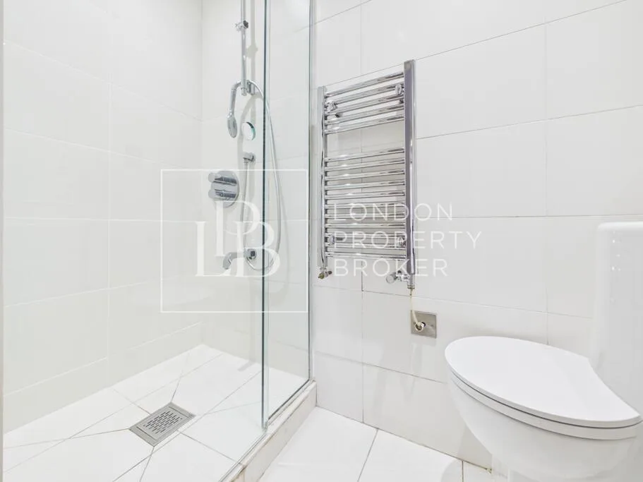5 bedroom town house for rent