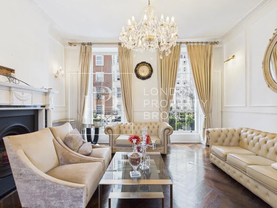 5 bedroom town house for rent
