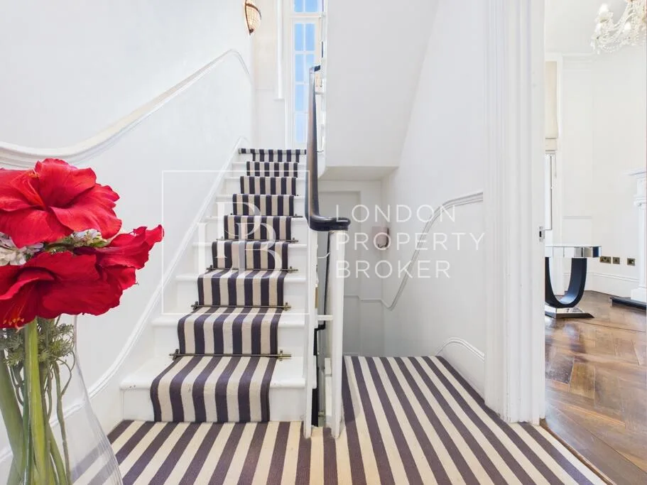 5 bedroom town house for rent