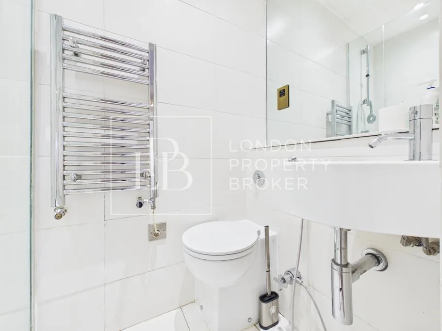 5 bedroom town house for rent