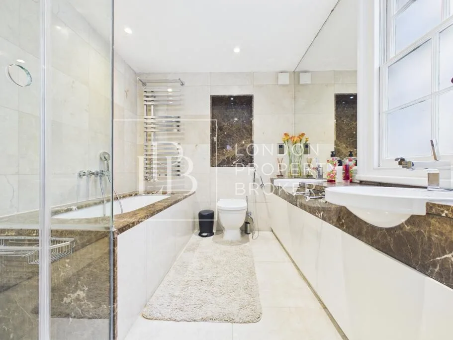 5 bedroom town house for rent