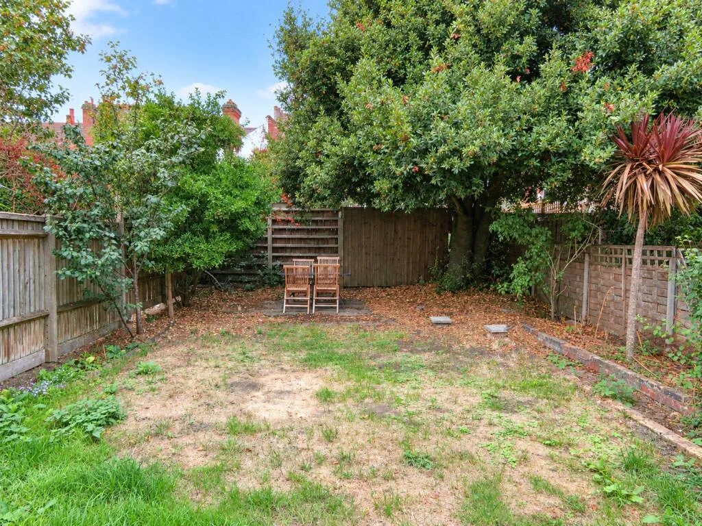 3 bedroom apartment for rent