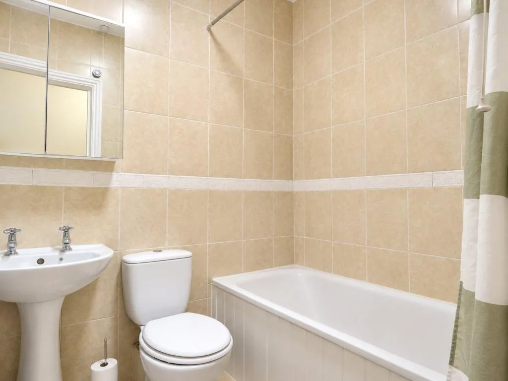 3 bedroom apartment for rent