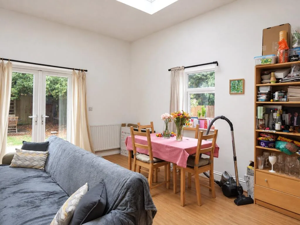 3 bedroom apartment for rent