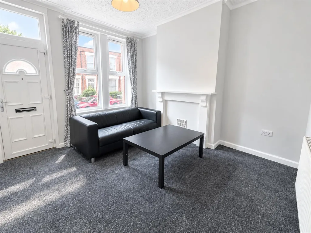 3 bedroom terraced house for rent