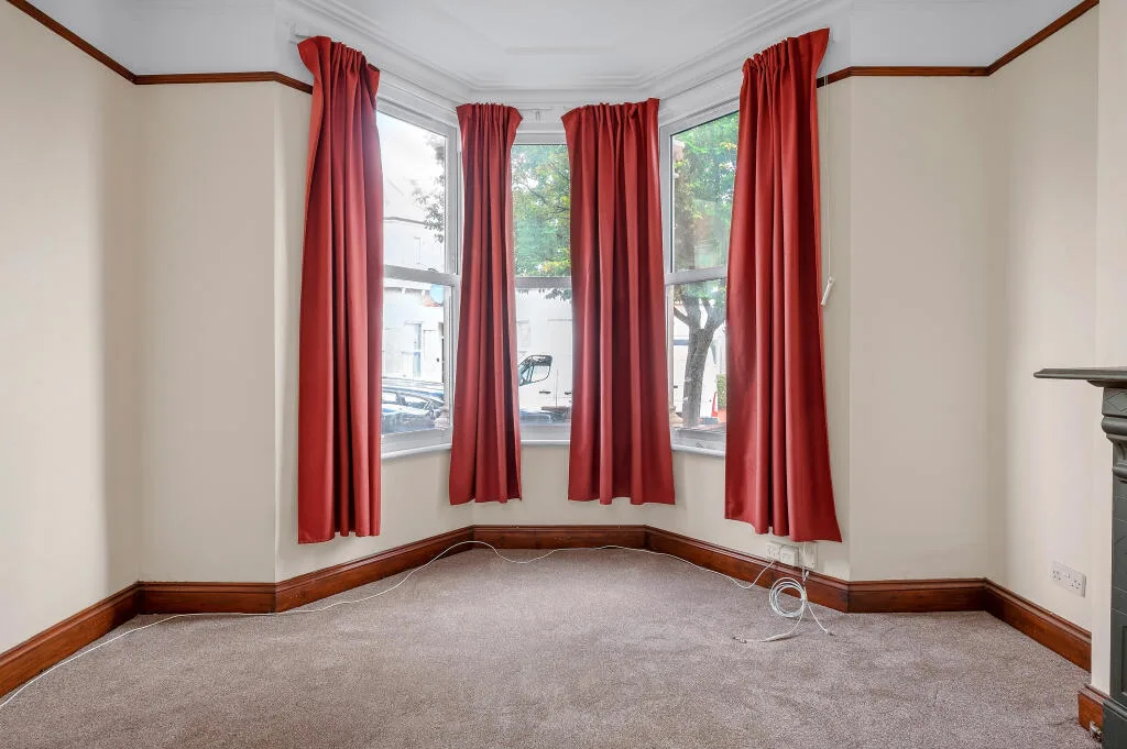 2 bedroom ground floor flat for rent