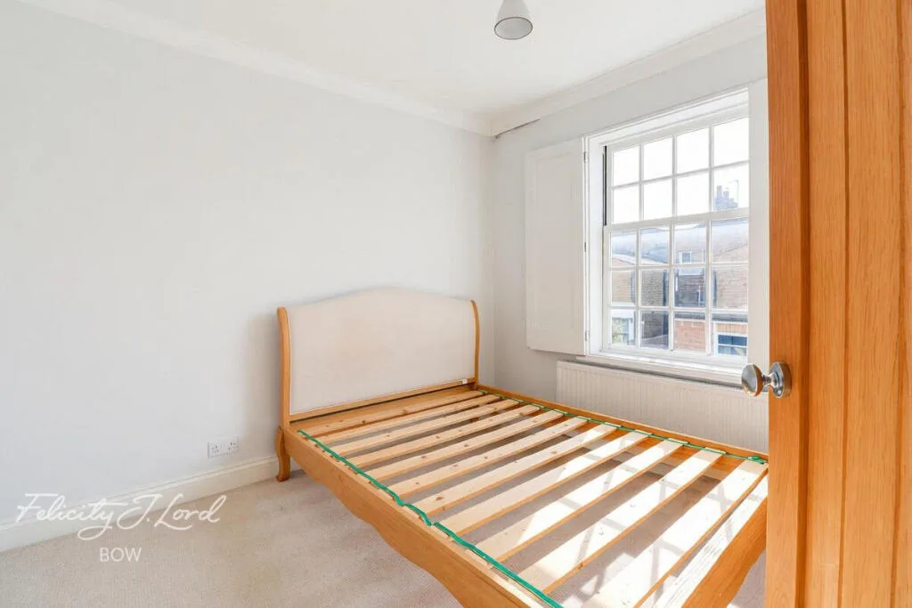 2 bedroom terraced house for rent