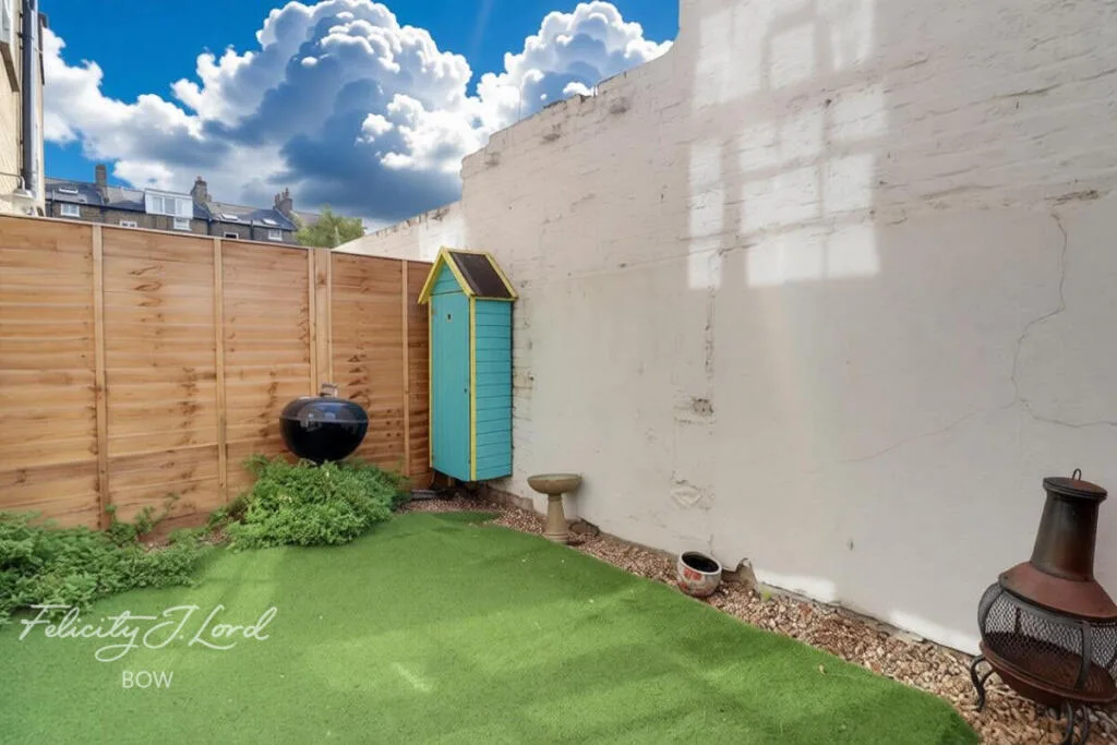 2 bedroom terraced house for rent