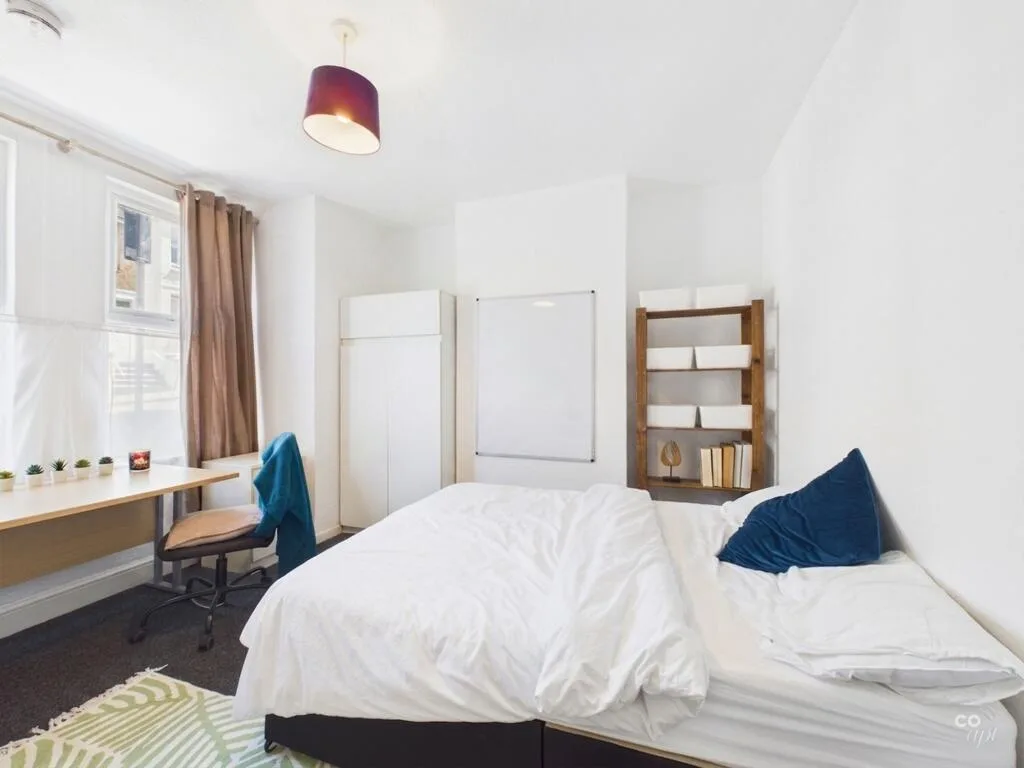 1 bedroom end of terrace house for rent