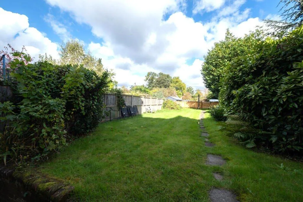 2 bedroom flat for rent