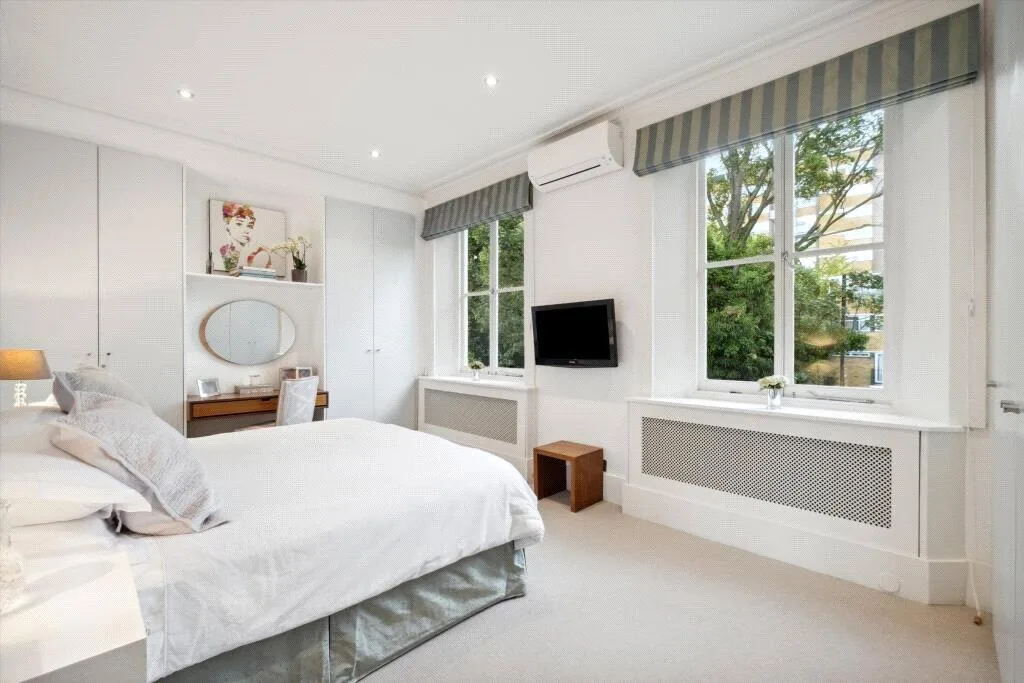 5 bedroom terraced house for rent