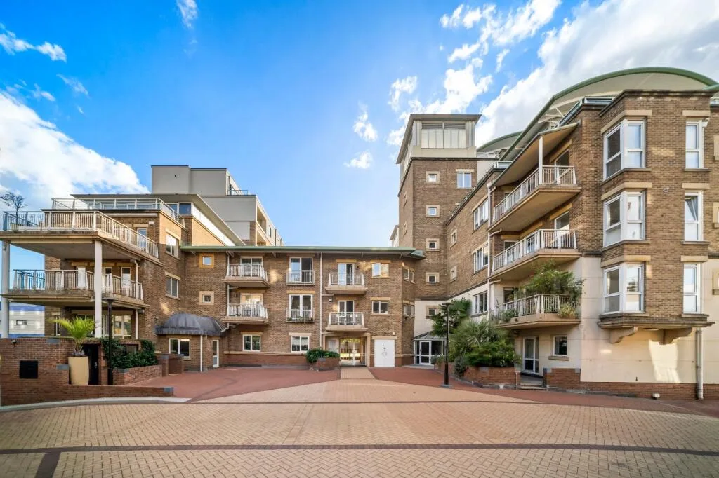 2 bedroom property for rent