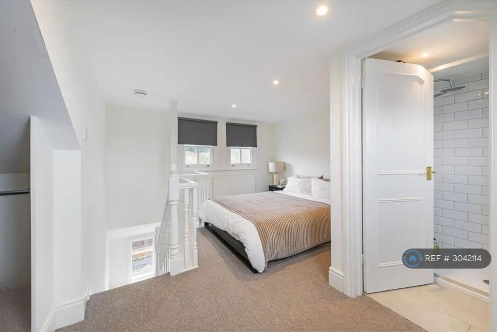 2 bedroom maisonette for rent
