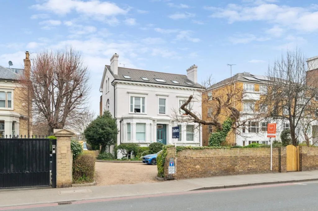 2 bedroom flat for rent