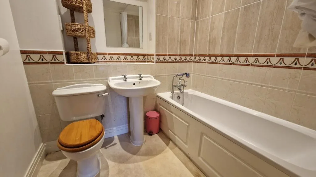 2 bedroom apartment for rent