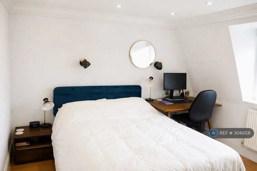 2 bedroom penthouse for rent
