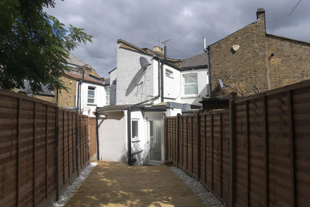 2 bedroom terraced house for rent
