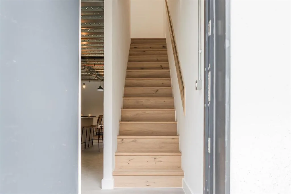 2 bedroom duplex for rent