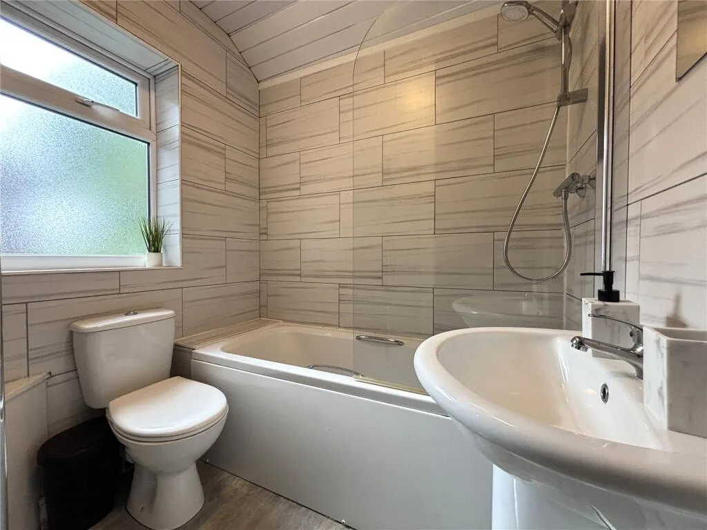 2 bedroom terraced house for rent