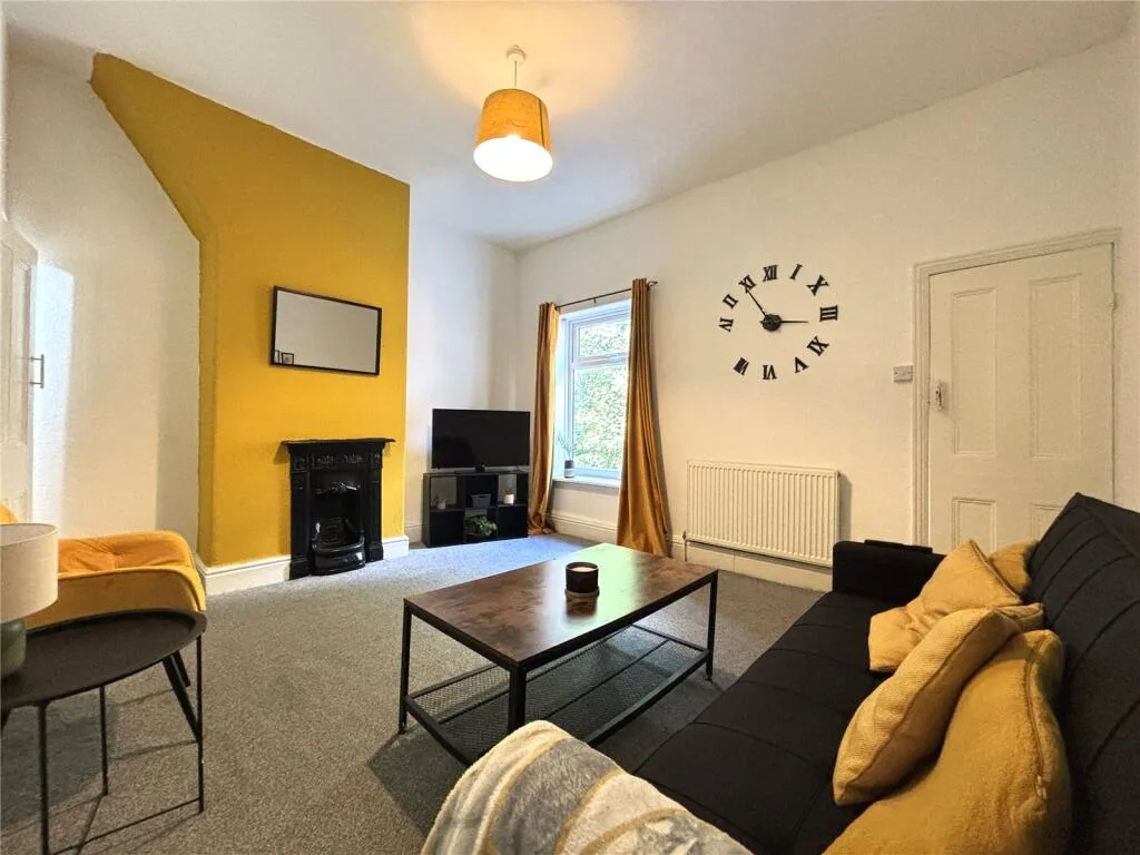 2 bedroom terraced house for rent