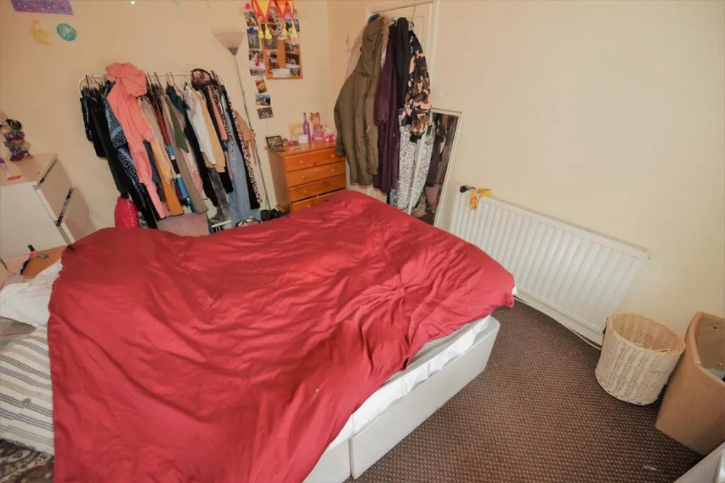 1 bedroom house for rent
