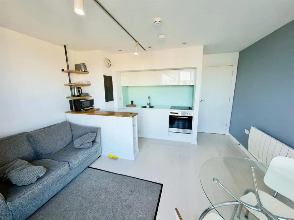 1 bedroom apartment for rent