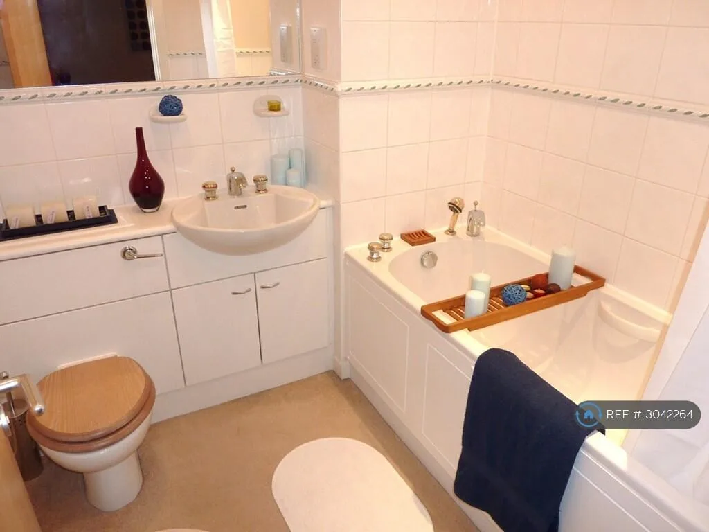 3 bedroom flat for rent