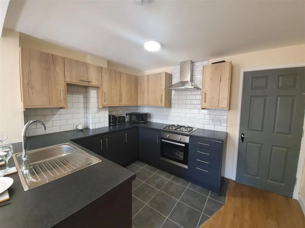 1 bedroom house of multiple occupation for rent