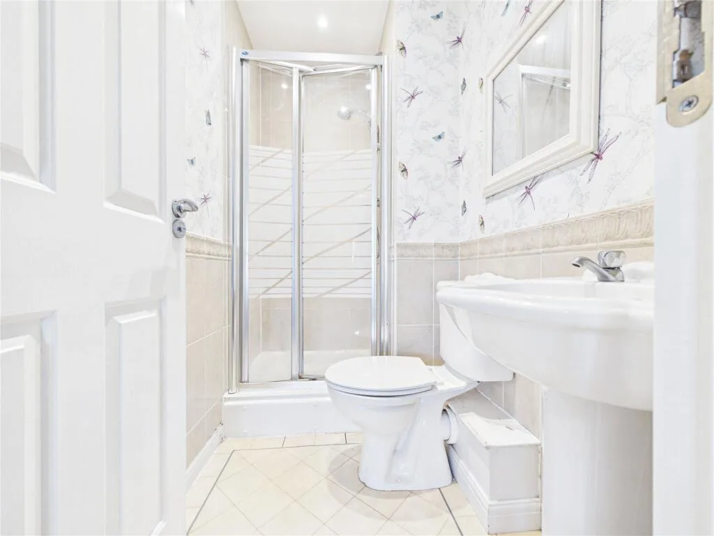 4 bedroom terraced house for rent