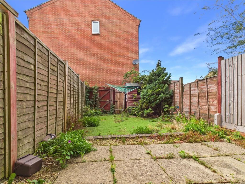 4 bedroom terraced house for rent
