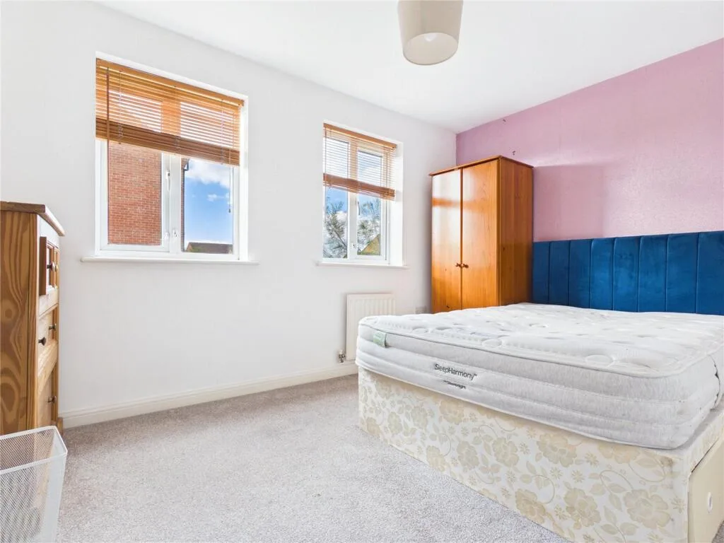 4 bedroom terraced house for rent