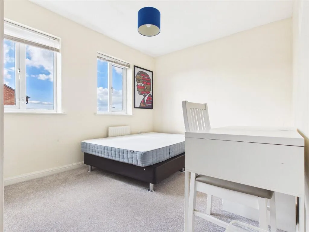 4 bedroom terraced house for rent